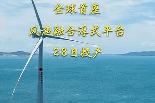 奥纳纳30次传球本场曼联球员最多，对红军单场8次扑救追平德赫亚